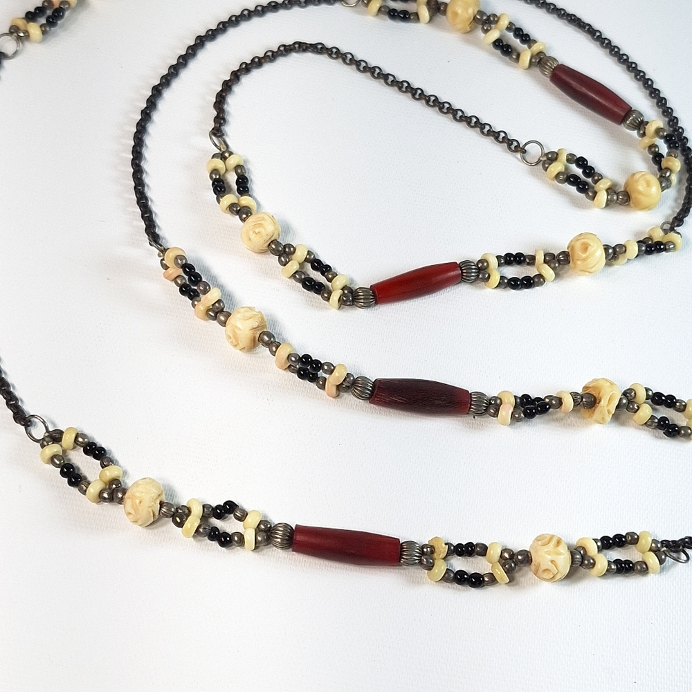 Hand Carved Bone Silver Metal Chain Infinity Necklace - Picture 4 of 9